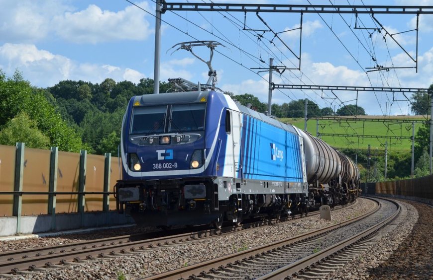 Bombardier and ČD Cargo put first TRAXX MS3 locomotives into commercial trial operation in the Czech Republic 